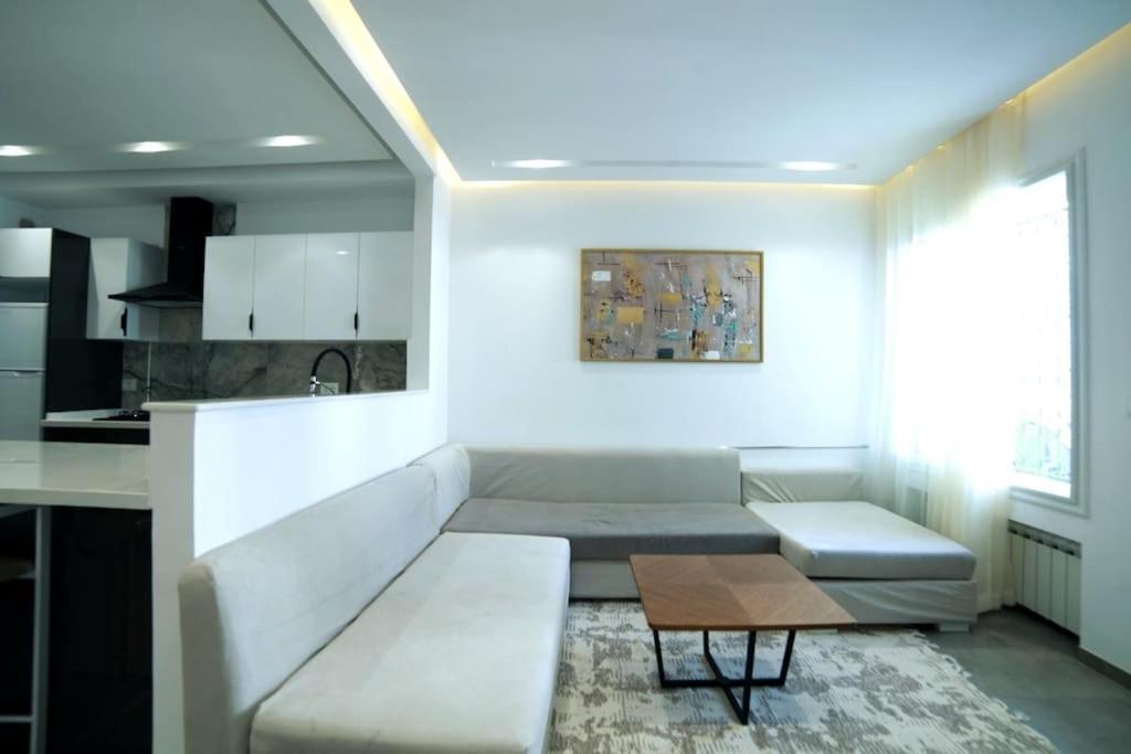 La Cozy Suite 시디부사이드 외부 사진